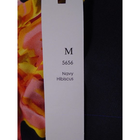 NWT CROSBY WOMENS SMOCKED HALTER TANK TOP NAVY HIBISCUS MEDIUM - Picture 5 of 7